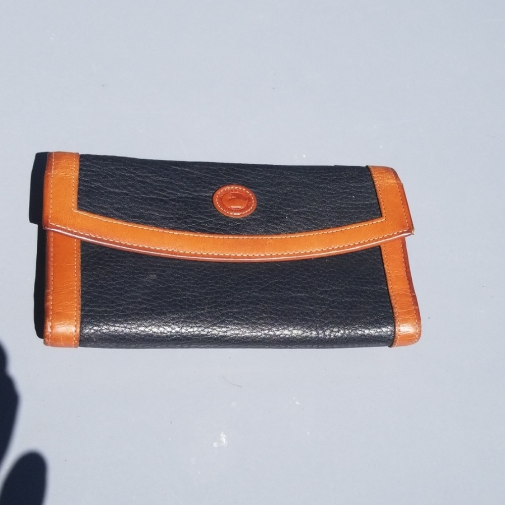 COPY - Dooney and Bourke Vintage wallet.